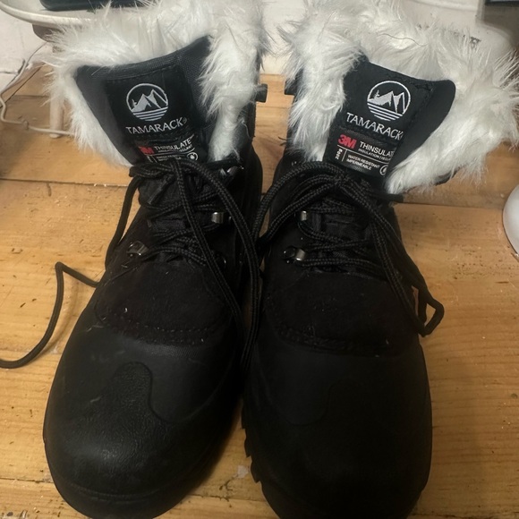 Women’s snow boots size 9 - Picture 5 of 5